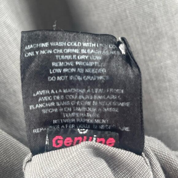 VOLCOM Shirt Size Medium Button Down Classic Fit Gray Skate Surf Snow Lifestyle - Picture 10 of 11